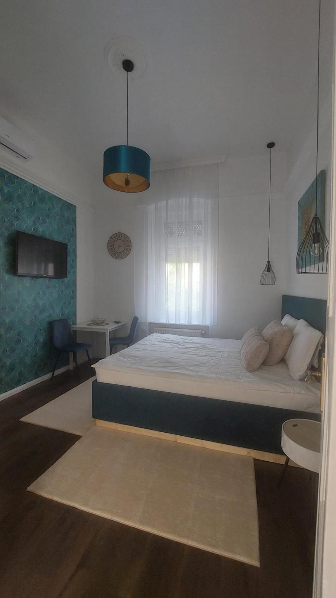Glamour Apartman ギュラ エクステリア 写真